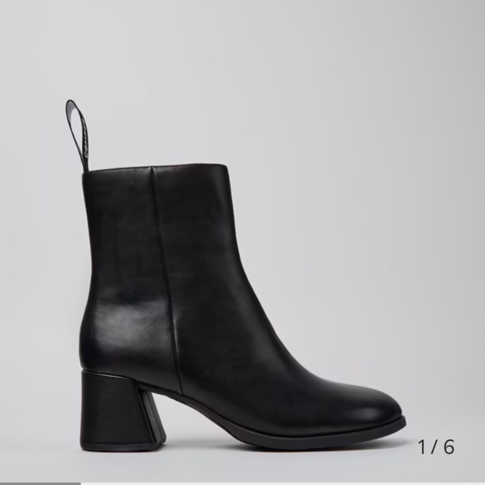 ⭐️BRAND NEW⭐️ Camper Black Leather Boots | Size 39